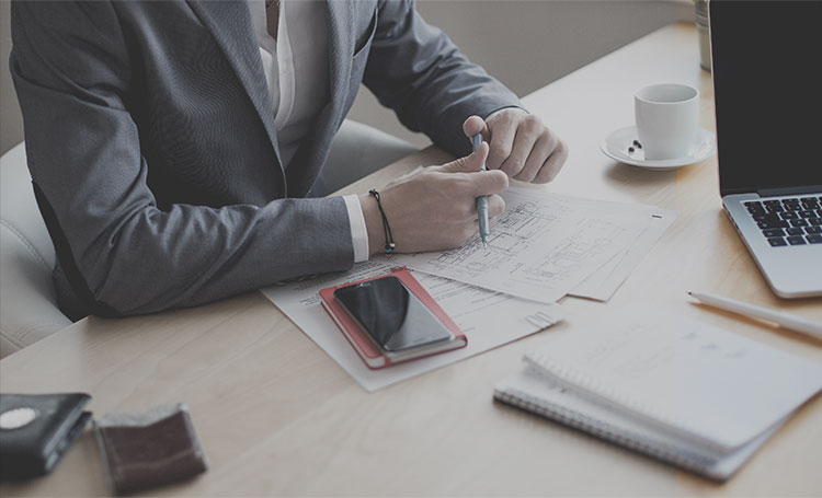 又一巨頭企業(yè)倒下，傳統(tǒng)企業(yè)的出路到底在哪里？